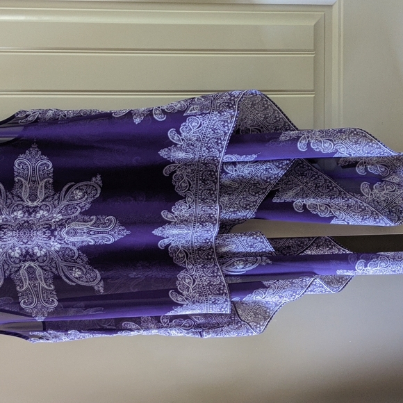 Vest - Picture 6 of 6